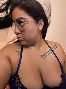 Liith live XXX chat