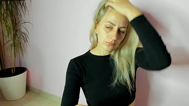 Ellen_Foxks' Live XXX Chat