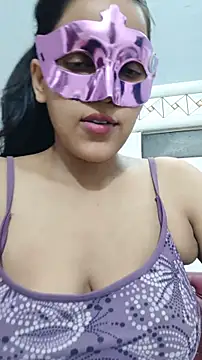Shivani_hotty élő XXX-chatje
