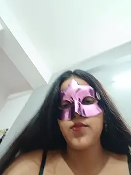 Shivani_hotty Chat XXX live