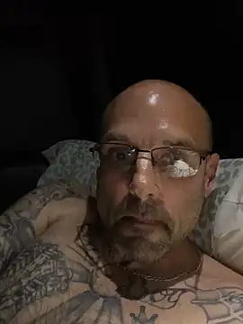 mack6900 Show in webcam