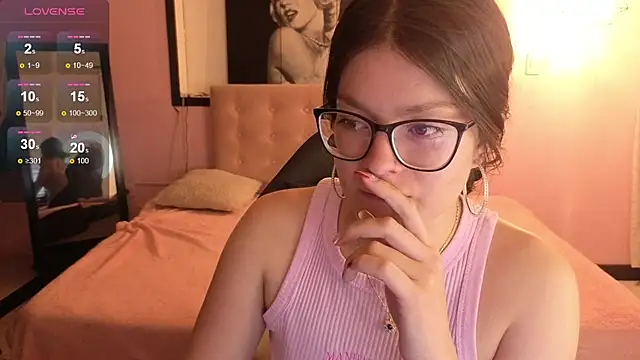 Sara_valderrama_ Live XXX-Chat