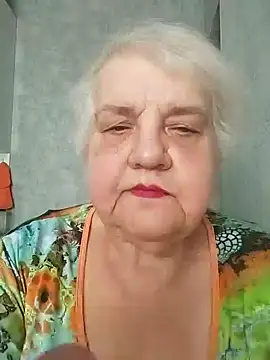 HapinessLovee's Live XXX Chat