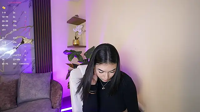 LiaWheeler live XXX chat