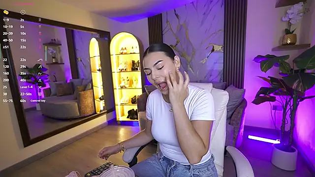 LiaWheeler – Live XXX-chat