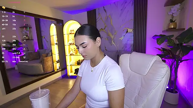 LiaWheeler Live XXX-Chat