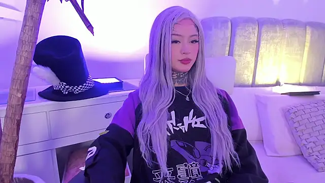 doll__bella's Webcam Show