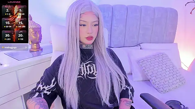 doll__bella webkamerás műsora