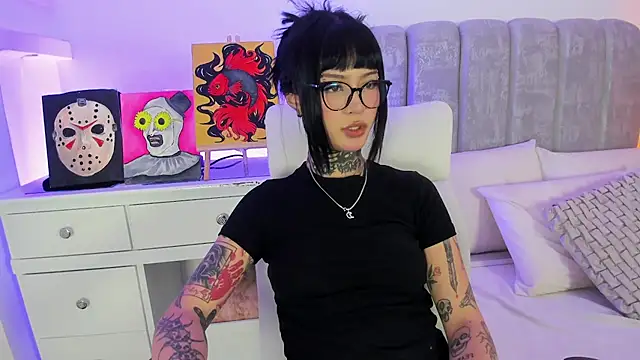 Chatroom XXX en direct de doll__bella
