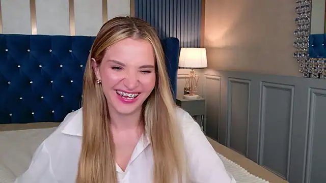 Lina_Sinerz Live Chatraum