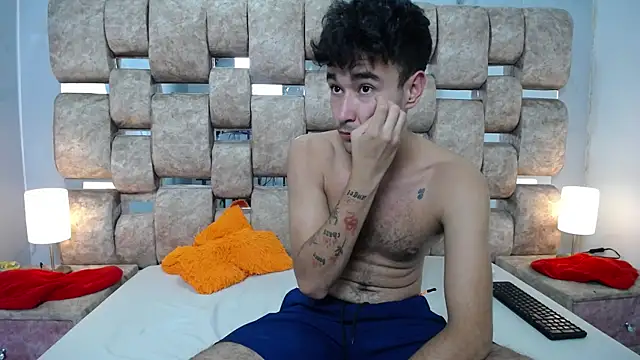 Show de KathyAiden na webcam