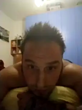 Show modela barbone15 na web-kameri