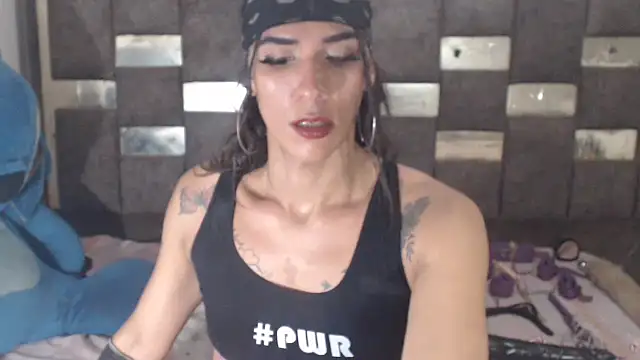 Emma_dirty_fantasy Webcam Show