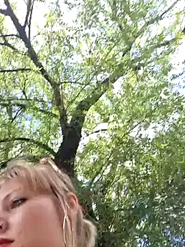 SpiderRose444's Webcam Show