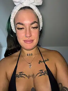 savana_xo's Webcam Show