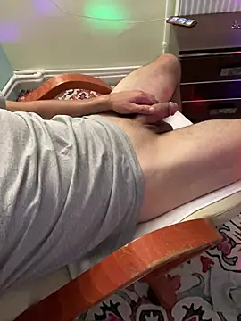 Eddy214 webcam show