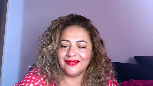 mariajosebarrazaa Adlı Modelin Canlı XXX Sohbeti