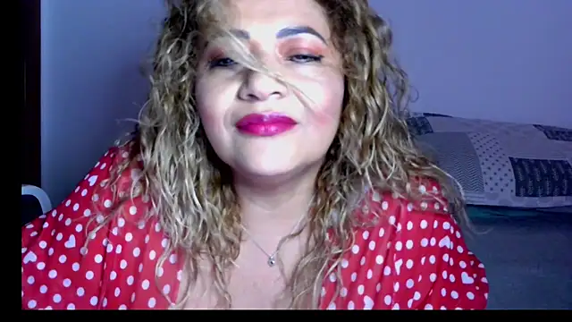 Chatroom XXX en direct de mariajosebarrazaa