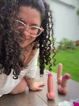 แชท XXX สดของ CurlyMilf_Vannexxxa