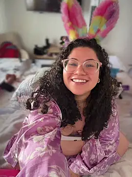 CurlyMilf_Vannexxxa's Webcam Show