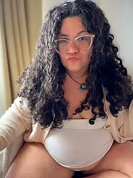 CurlyMilf_Vannexxxa's Webcam Show