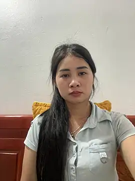 LittleSun_ Chat XXX in diretta