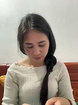 Chat XXX en directo de LittleSun_