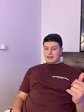 عرض كام Goldenknight33