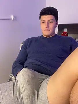 Goldenknight33 Webcam-Show