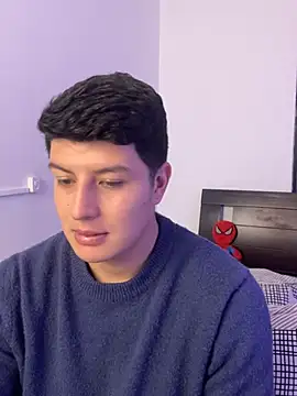 Goldenknight33 webcam show