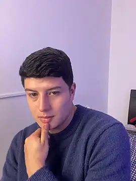 Goldenknight33 webcam show