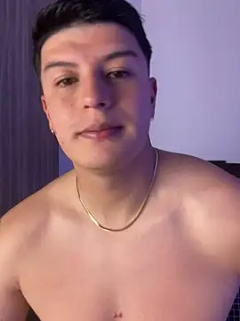 Goldenknight33 Pertunjukan Webcam
