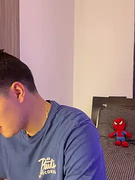 Goldenknight33 – webcam-show