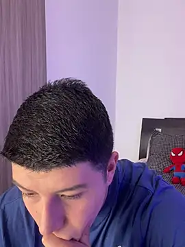 Goldenknight33 – webcam-show