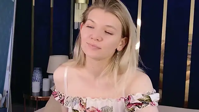 Vivien_Hans Chat XXX in diretta