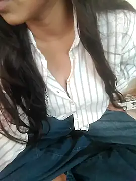 Chat +18 de anjali_rajput01 ao vivo