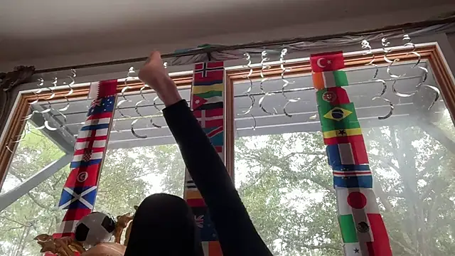 CelestialRuby's Webcam Show