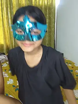 Lussy-1101 Show Webcam