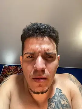 latino30 Webcam-Show