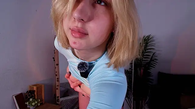 TariLechliter's Webcam Show