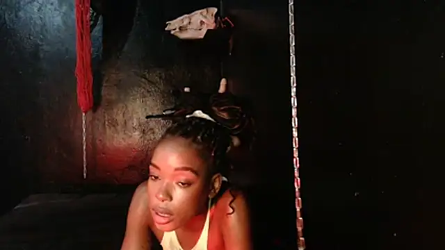 Show modela xSATIVAx na web-kameri