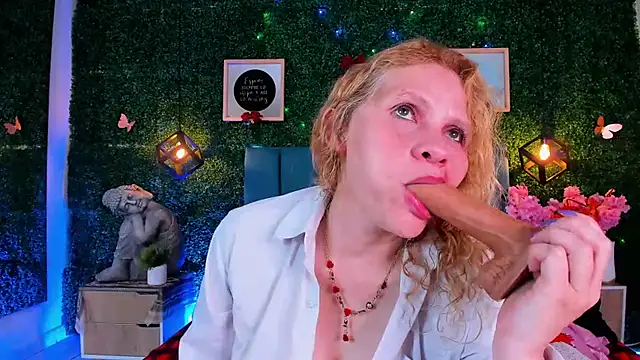 Вебкам-шоу Evangelyne_rose