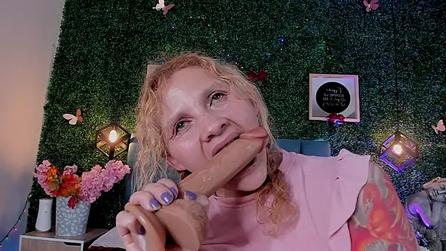 Show de Evangelyne_rose na webcam