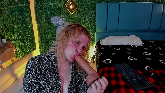 Evangelyne_rose Pertunjukan Webcam