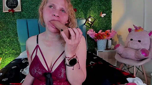 Webkamerová show Evangelyne_rose