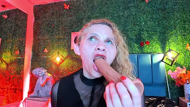 Evangelyne_rose Webcamshow