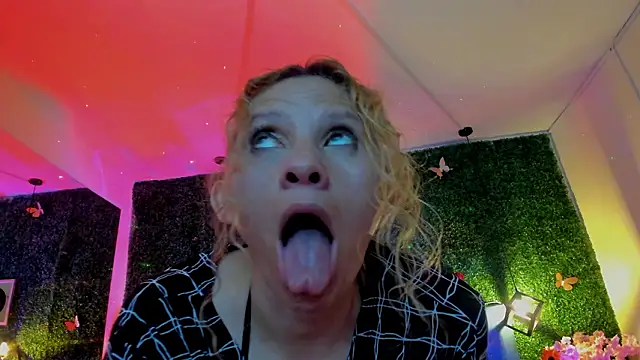 Show Webcam de Evangelyne_rose