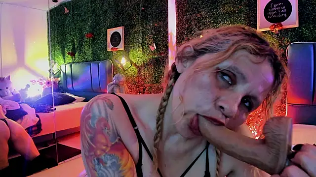 Evangelyne_rose 网络视讯表演