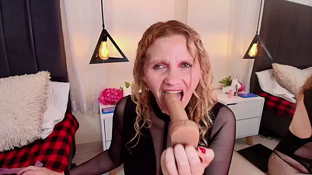 Chat XXX en directo de Evangelyne_rose