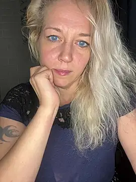 JenniferCarmen: απευθείας συνομιλία ΧΧΧ